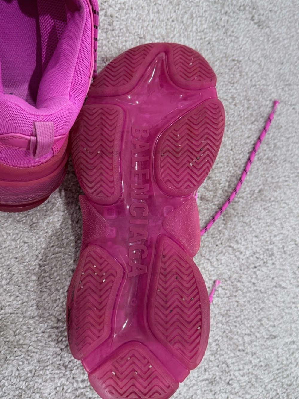 Balenciaga Chunky Triple-S Trainers in Vibrant Pink - Picture 2 of 9